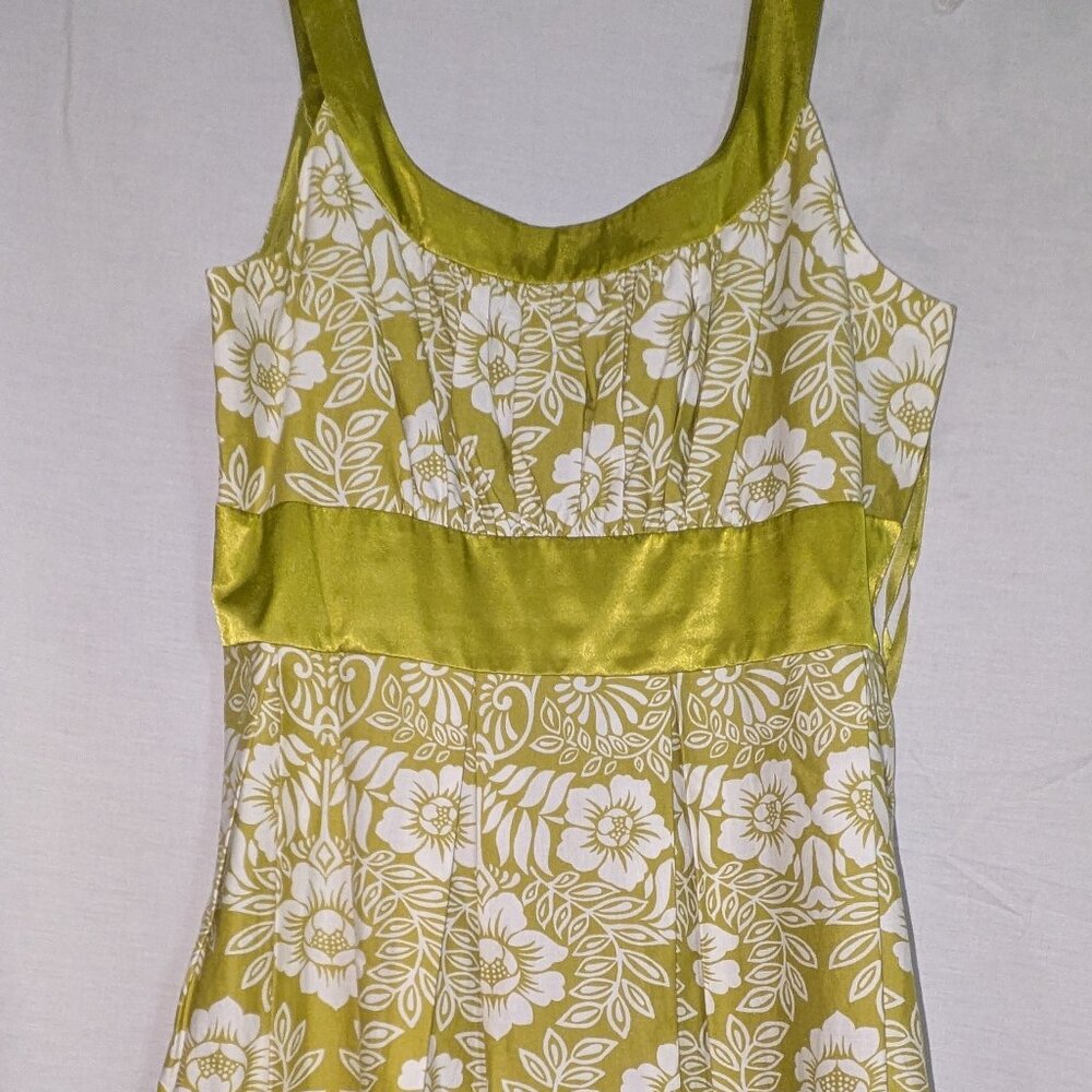 Jessica Howard Green and White Floral Sleeveless Dress